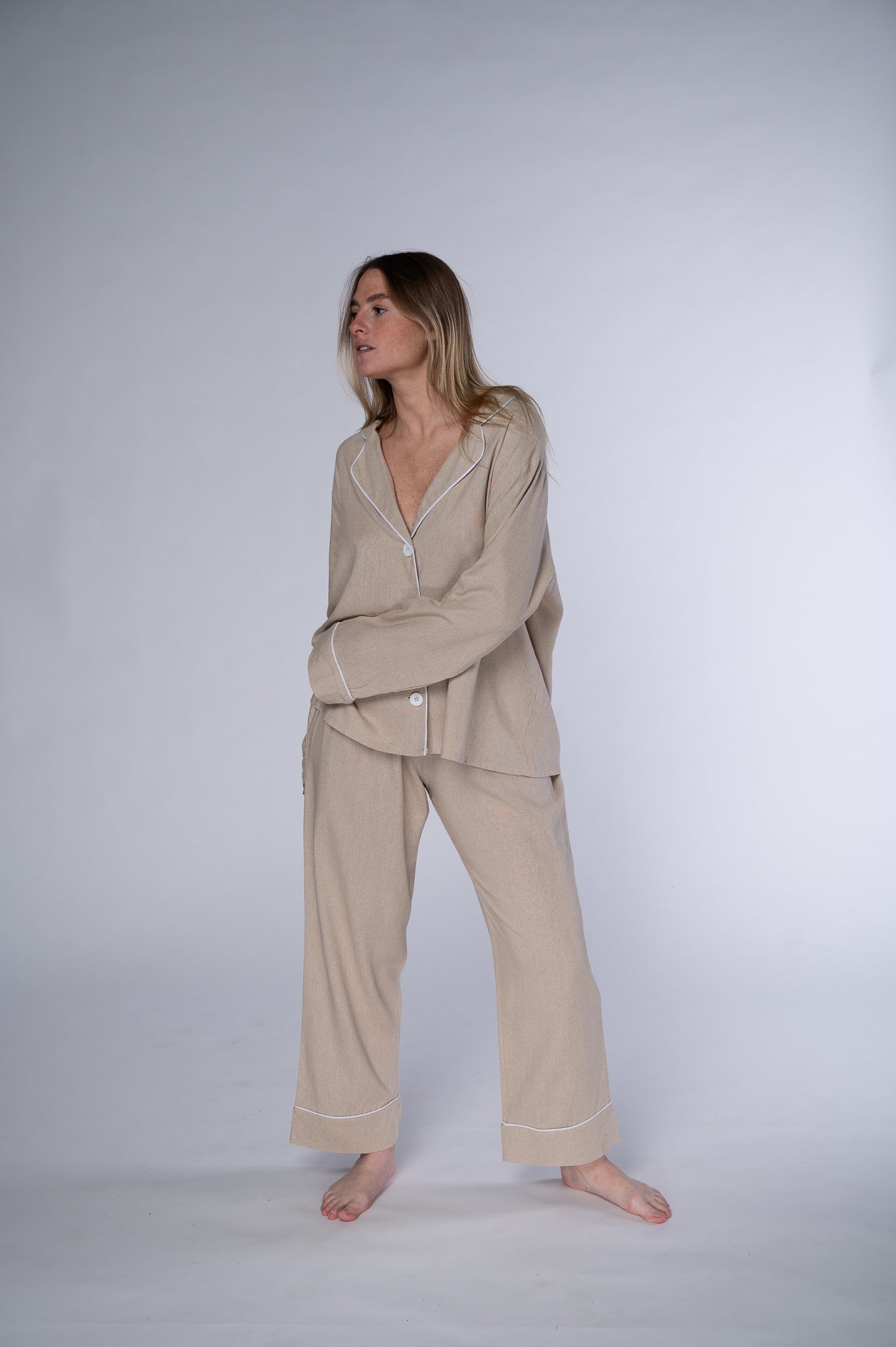 R1 - Linen