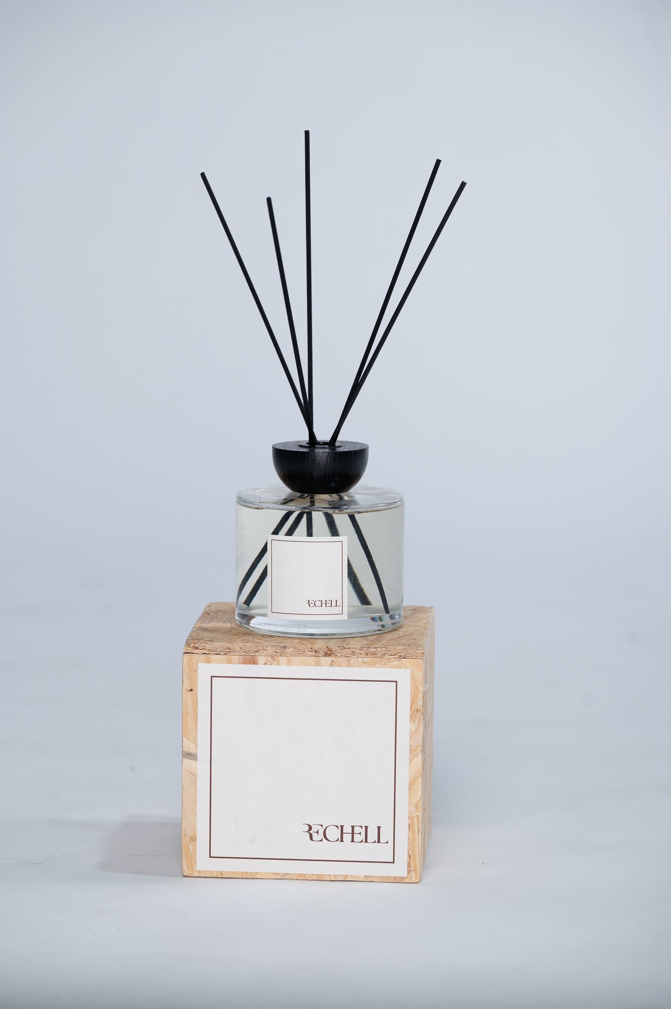 THE FRAGRANCE DIFFUSERS